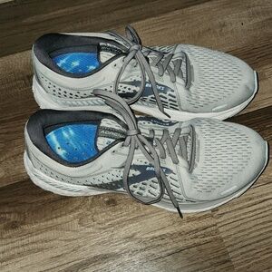 Brooks Adrenaline Running Shoe Sneakers size 9.5 Gray